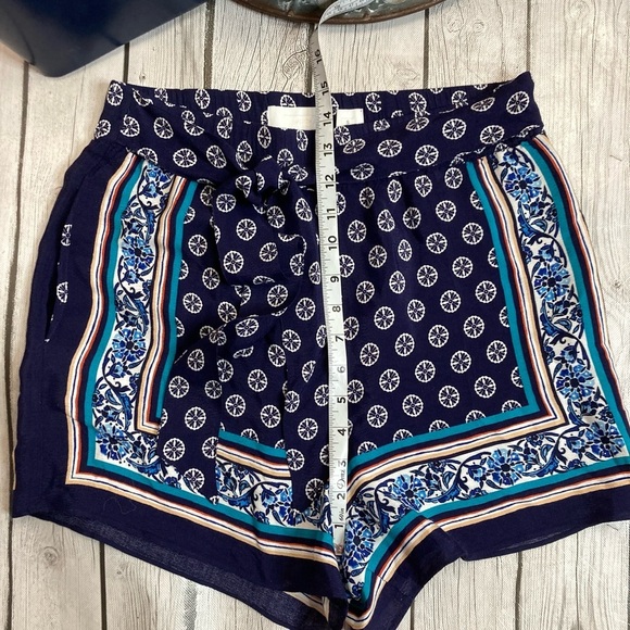 Anthropologie/ETT TWA Sydney Scarf Printed Short - Picture 8 of 12